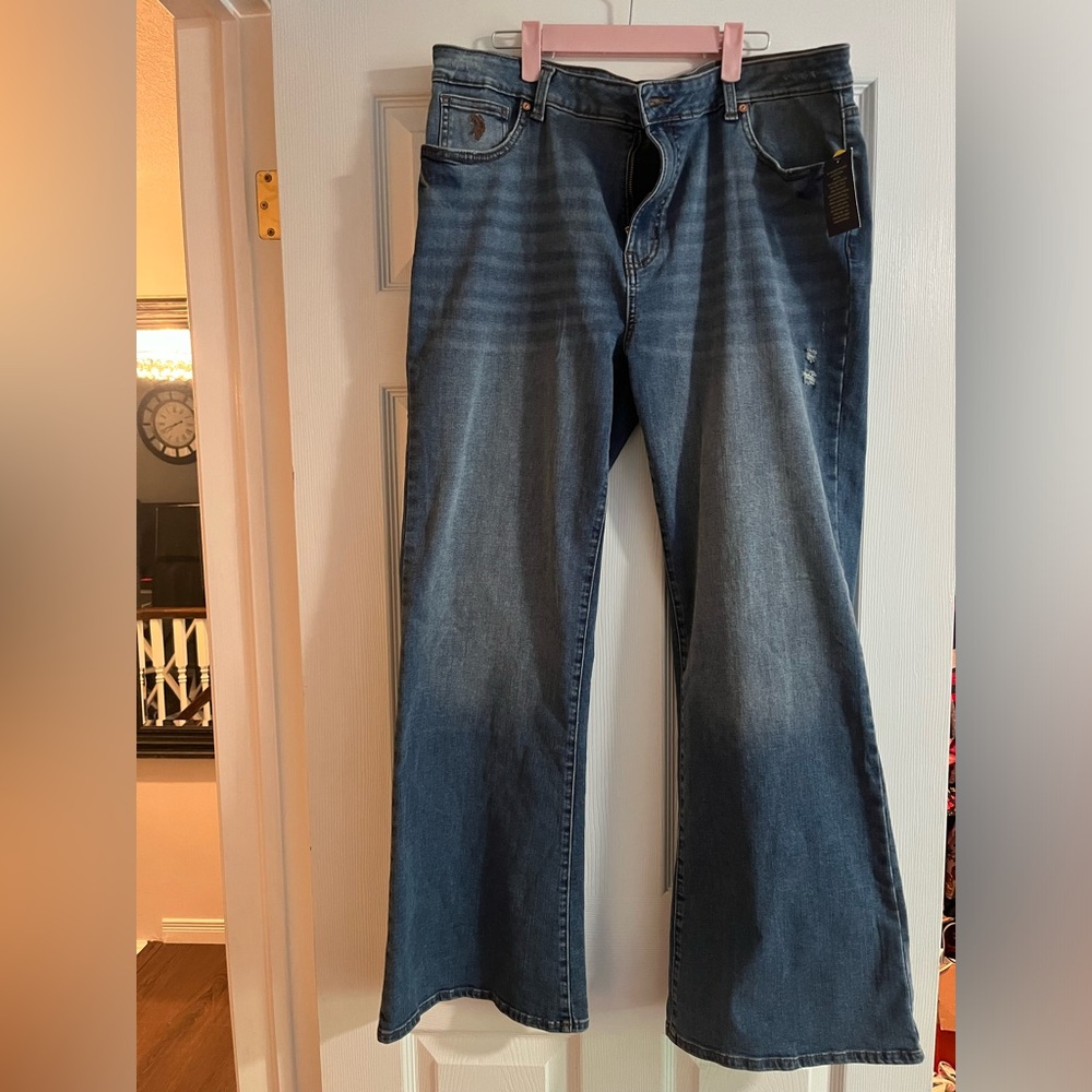 BNWT US POLO ASSOCIATION JEANS IN A SIZE 18
